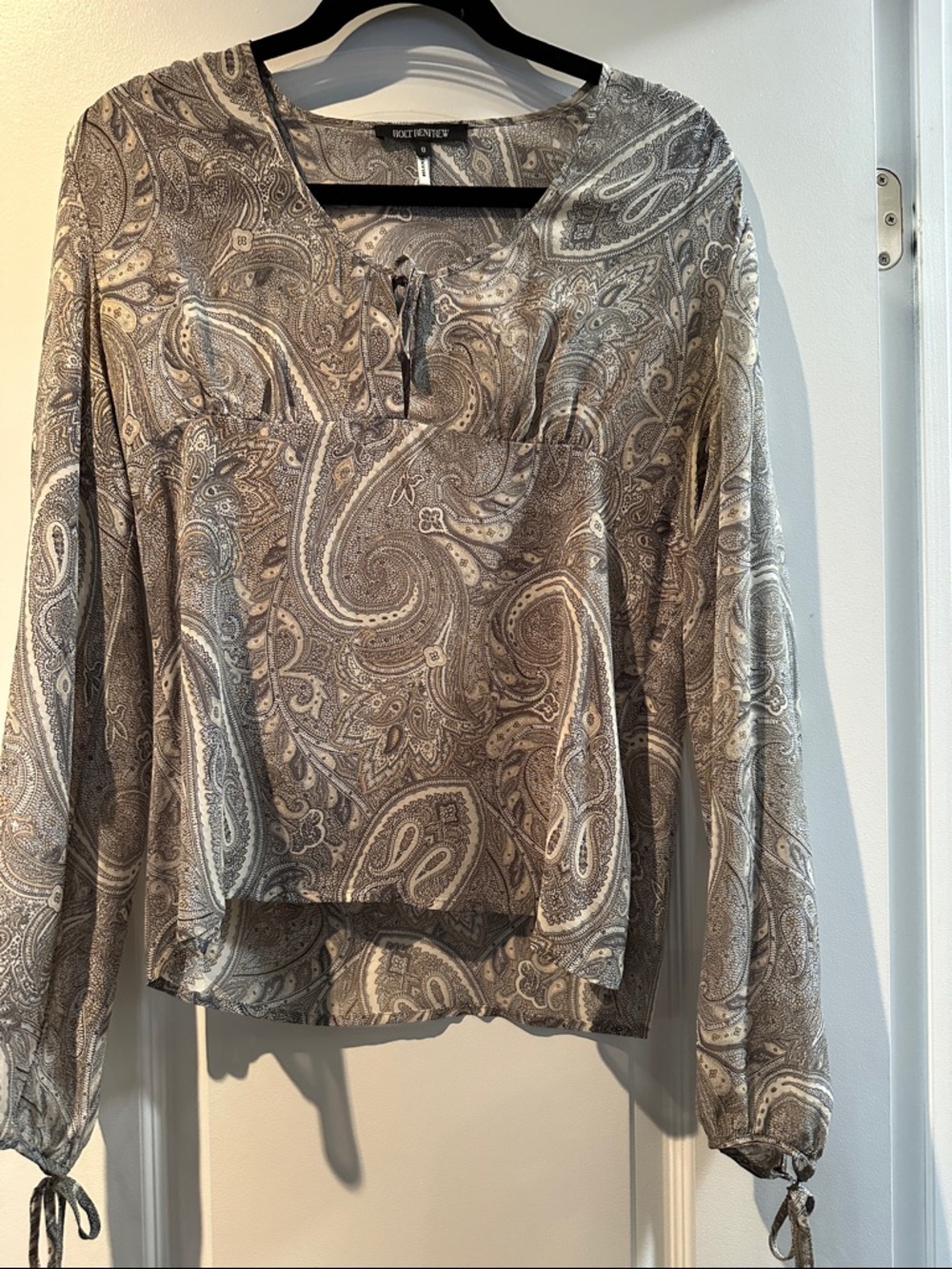 Holt Renfrew Paisley Peasant Blouse in Gray and Cream